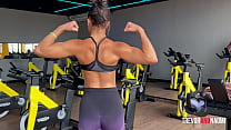 Latina&#039;s Steamy Gym Workout Ends With Her Ass Getting Pounded!