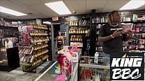 Glory Hole Treatment for PAWG Baddie Valerie Kay by KingBBC Louie Smalls