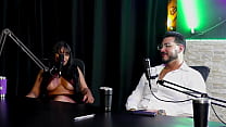 N&atilde;o amou Paris, gostam de ficar em casa transando, a chupada dele &eacute; gostosa, e seus fetiches... - Casal Cherie (WATCH ON: SHEER/RED)