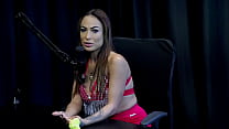 Comentou sobre a gera&ccedil;&atilde;o de criadores de conte&uacute;dos, adora provocar, gosta de ir em casa de swing, e a grava&ccedil;&atilde;o ruim... - Belinha Baracho (WATCH ON: SHEER/RED)