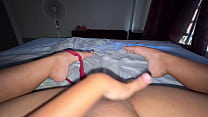 la universidad me termina muy cansada y mi unica opcion es masturbarme mi co&ntilde;o bien mojado por que no tengo novio