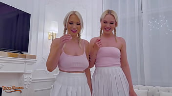 Hot Blondes Greta Foss & Vera Jarw Are Milking Mr. Texas's Thick Cock! 10 min