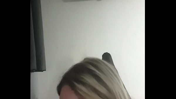 Being blown by the nurse 10 sec